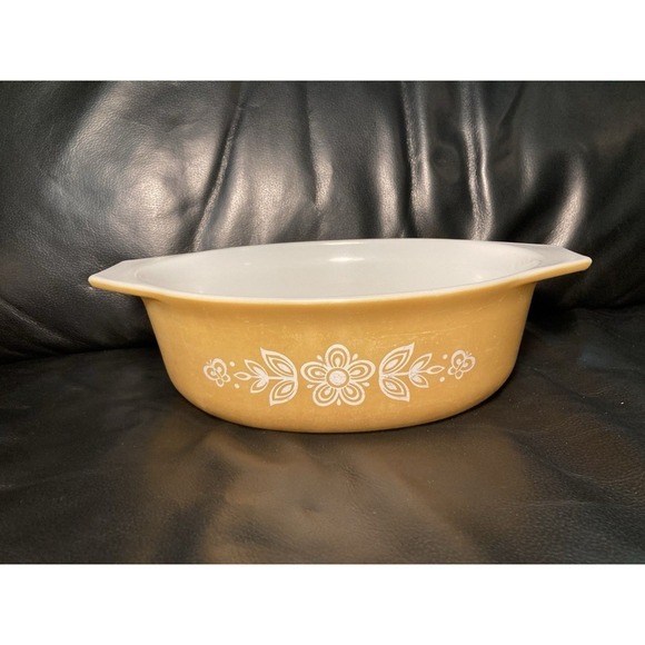 Pyrex Casserole Dish Butterfly Gold 1.5 Qt 043 Yellow Vintage Floral Bowl - Picture 2 of 7